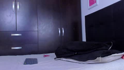 Massimo online show from December 17, 4:56 am