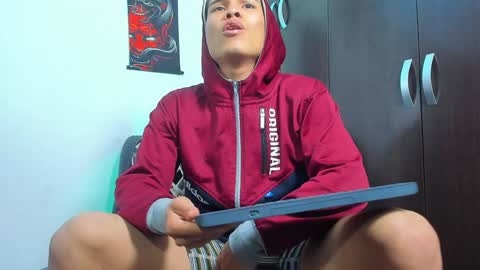 Massimo online show from January 15, 2:17 am