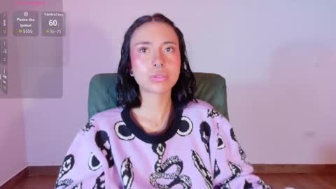 Mavis  online show from November 3, 8:54 pm