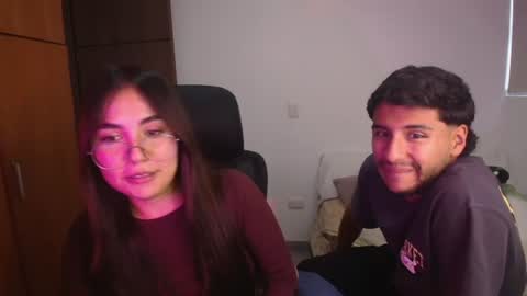 max and abby online show from July 24, 10:40 pm