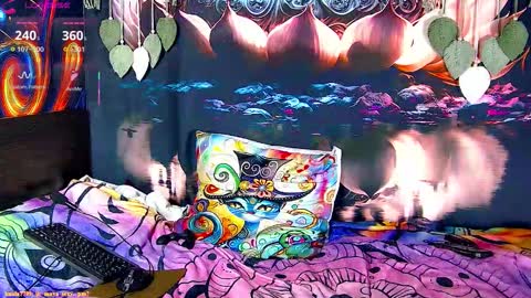 Maya online show from March 14, 11:20 pm