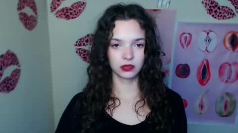 Susie online show from January 19, 7:29 am