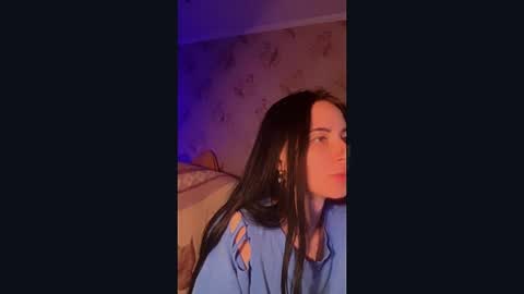 Merry online show from May 12, 6:17 pm