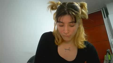 Mia-foster online show from March 19, 12:16 am