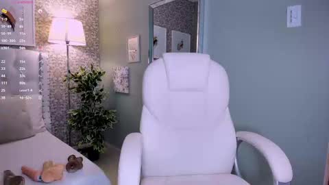 michel online show from February 21, 3:01 am