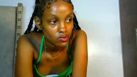 Mimi online show from February 7, 2:36 am