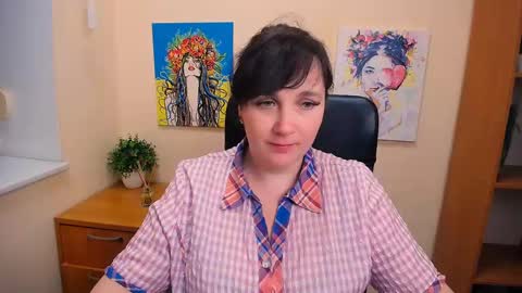 Snapshot of _miranda_sun chatting on March 2, 2:54 pm Miranda online show from March 2, 2:54 pm