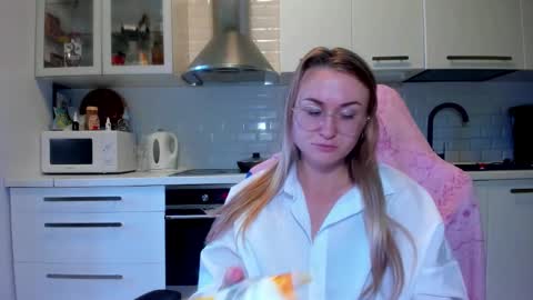 Eva online show from October 6, 8:21 am