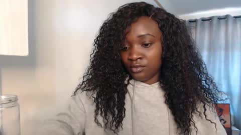 Snapshot of _miss_lofty chatting on February 21, 8:18 am Lofty online show from February 21, 8:18 am
