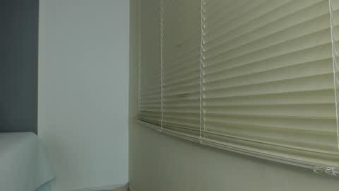 _molly_rosse_ online show from October 16, 12:49 pm