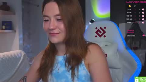Mia with a big heart  online show from July 28, 11:28 am