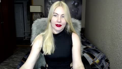Snapshot of _night_fantasy_ chatting on February 3, 9:29 pm Donella online show from February 3, 9:29 pm