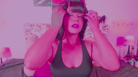 niiky online show from February 22, 12:08 pm