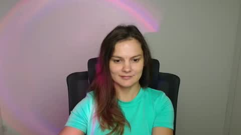 Snapshot of _olivia_moon chatting on September 15, 5:31 am Olivia online show from September 15, 5:31 am