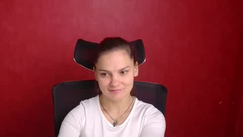 Snapshot of _olivia_moon chatting on September 22, 6:17 am Olivia online show from September 22, 6:17 am
