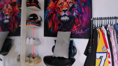 Kevin  online show from November 22, 7:12 pm