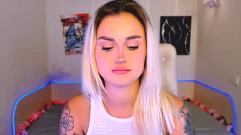 _ravena online show from October 3, 2:14 pm