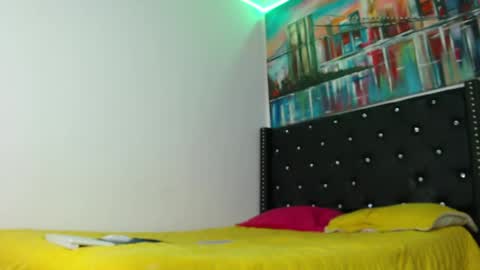 Samara Romero online show from April 30, 2:27 am