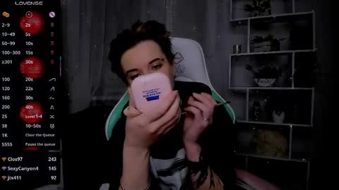 Rein online show from February 12, 1:31 am