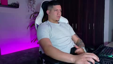 Roberto online show from October 5, 12:35 pm