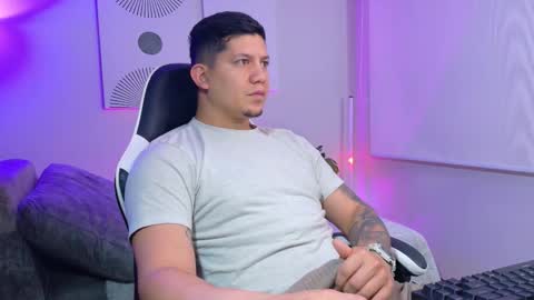 Roberto online show from March 21, 12:21 pm