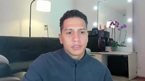 sair online show from November 13, 2:09 pm