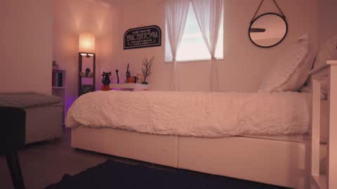 Savii online show from October 15, 3:24 pm