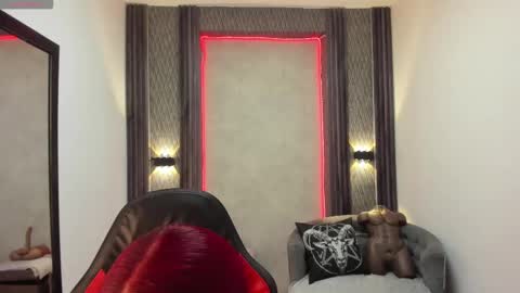 Selene online show from February 18, 3:31 pm