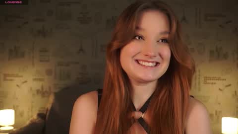 Amelie online show from November 9, 3:15 pm