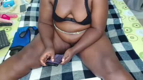 _sexxyleemama online show from May 13, 5:28 am