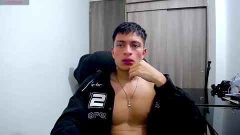Snapshot of _sexy_jack chatting on January 28, 4:29 am Juan Pablo-independent model online show from January 28, 4:29 am