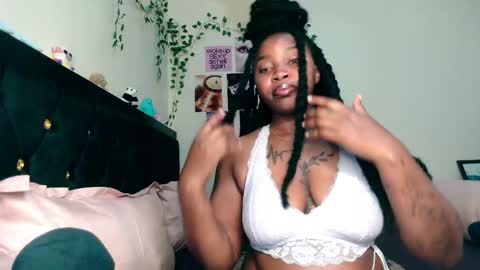 Abbie online show from April 19, 6:10 pm