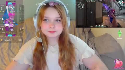 Snapshot of _sofia_adam_ chatting on March 5, 5:40 am pups online show from March 5, 5:40 am