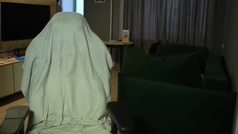 OLIVERpvt is open online show from February 28, 1:26 pm