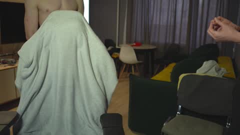 OLIVERpvt is open online show from February 25, 1:00 pm