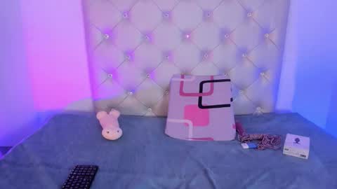 V E N U S online show from October 19, 12:21 pm