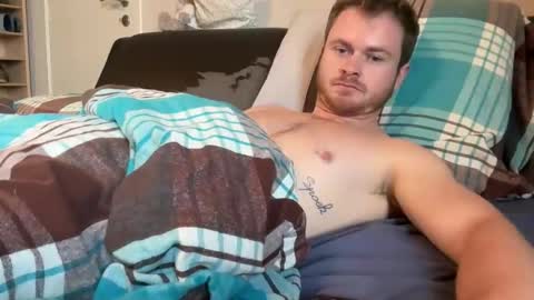 _stevie___ online show from October 12, 12:42 pm