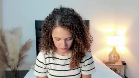 Sussi online show from October 11, 2:22 pm