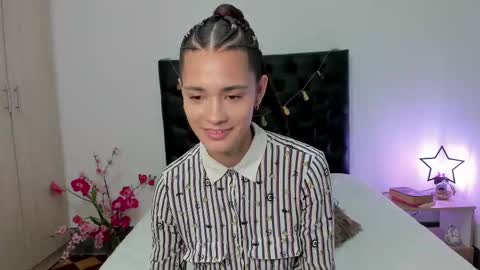 Sussi online show from March 1, 4:11 pm