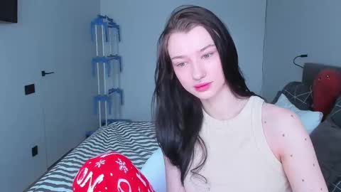 Snapshot of _sweet_gir1 chatting on March 4, 3:44 am _sweet_gir1 online show from March 4, 3:44 am