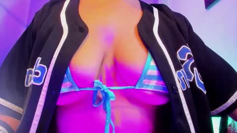 Kuromi online show from December 20, 5:36 am