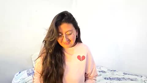 _sweet_melodyy online show from May 26, 9:54 pm