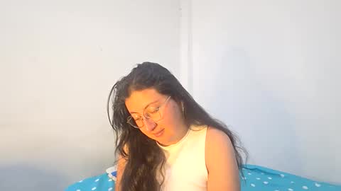 _sweet_melodyy online show from June 1, 9:05 pm
