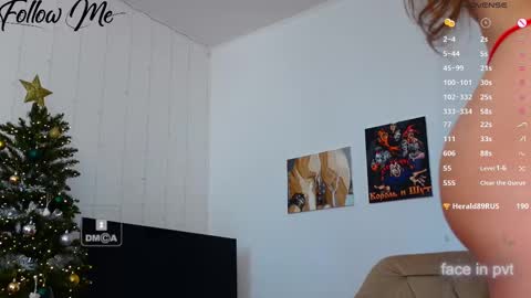 Snapshot of _sweetcams_ chatting on March 4, 5:53 am Dasha online show from March 4, 5:53 am