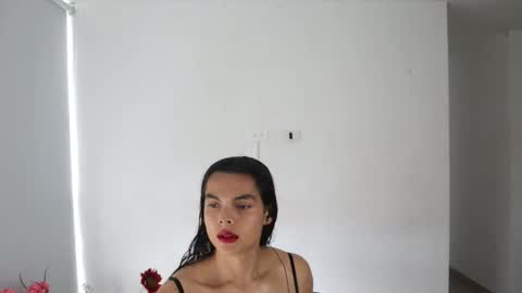 Anastasia Vahos online show from February 14, 6:40 pm