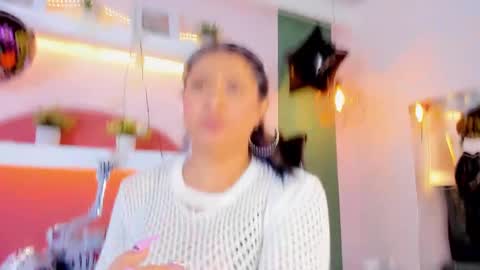 _valeryboobs_ online show from October 25, 4:18 pm