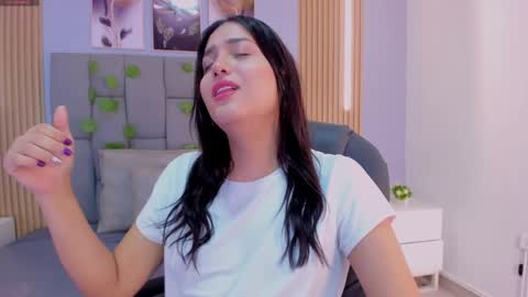 _valerycooper online show from April 12, 12:31 pm
