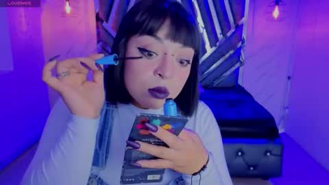   Vermeil   online show from February 5, 7:28 pm