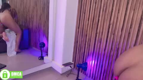 Veronica online show from February 27, 2:10 pm