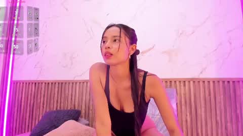 _victoriaclark online show from June 29, 12:16 pm